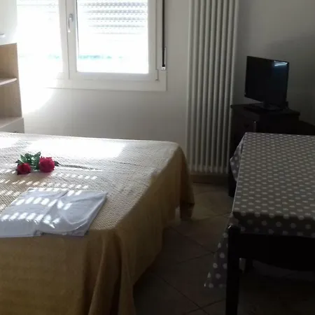 Glori Affitto Monolocali * Carpi