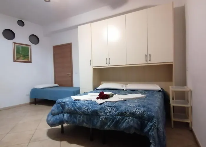 Glori Affitto Monolocali كابري